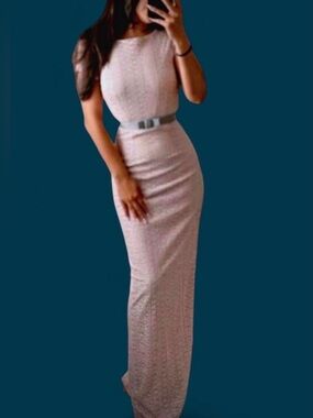 NWT~Coquette Pink Lace Open Back Maxi Column Dress